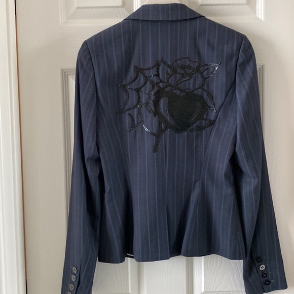 Jacket - Picture 3 of 4